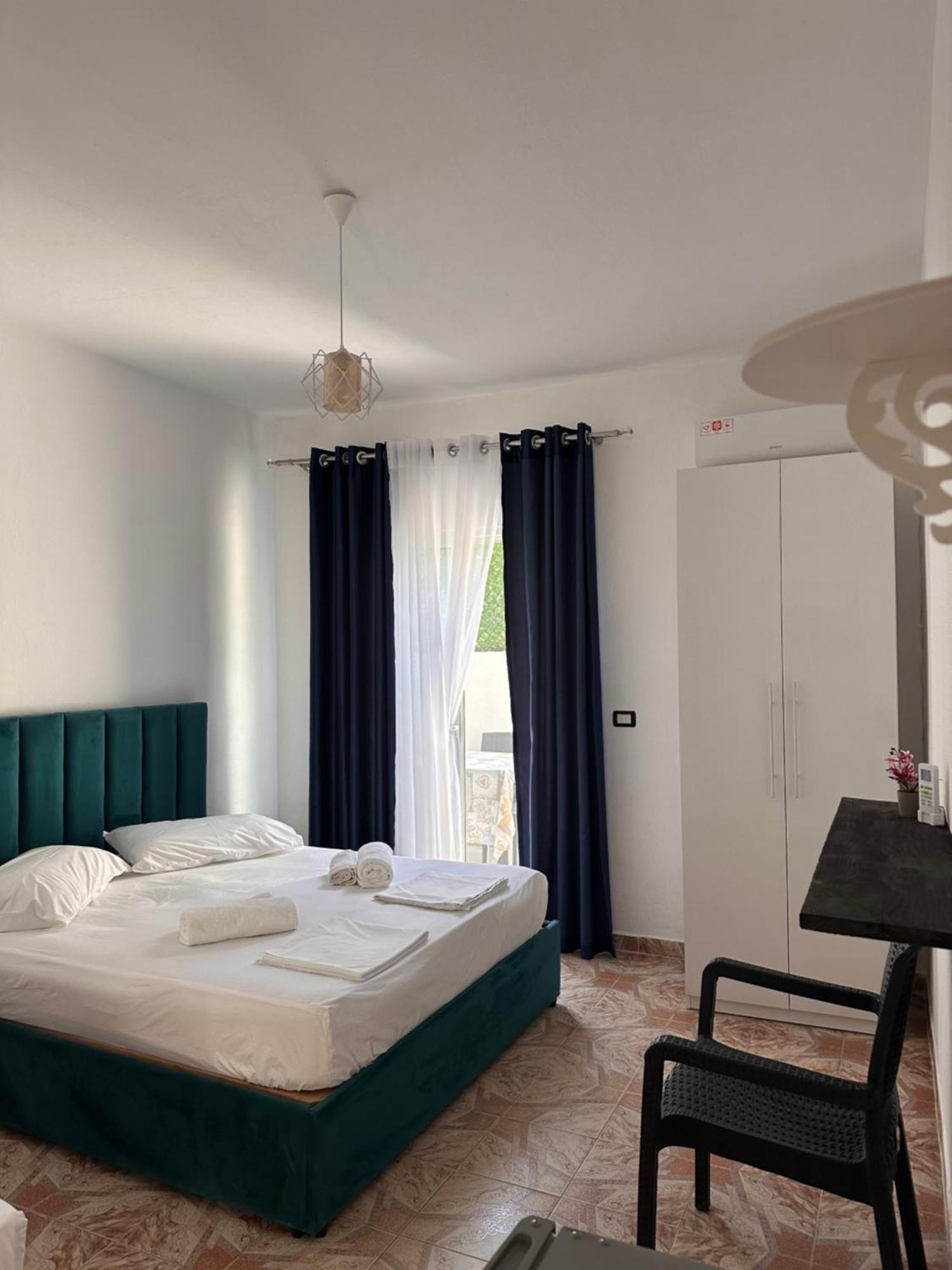 Mabel Rooms Durrës 外观 照片