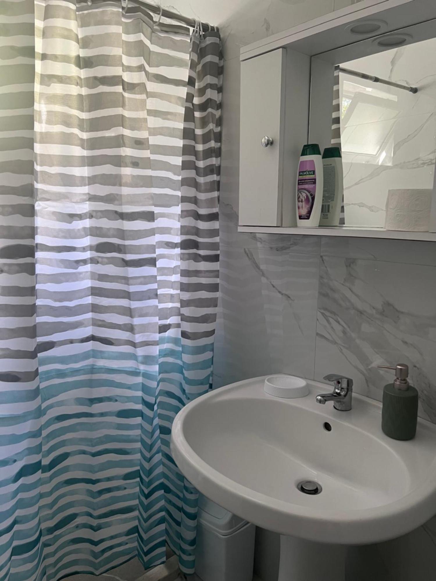Mabel Rooms Durrës 外观 照片