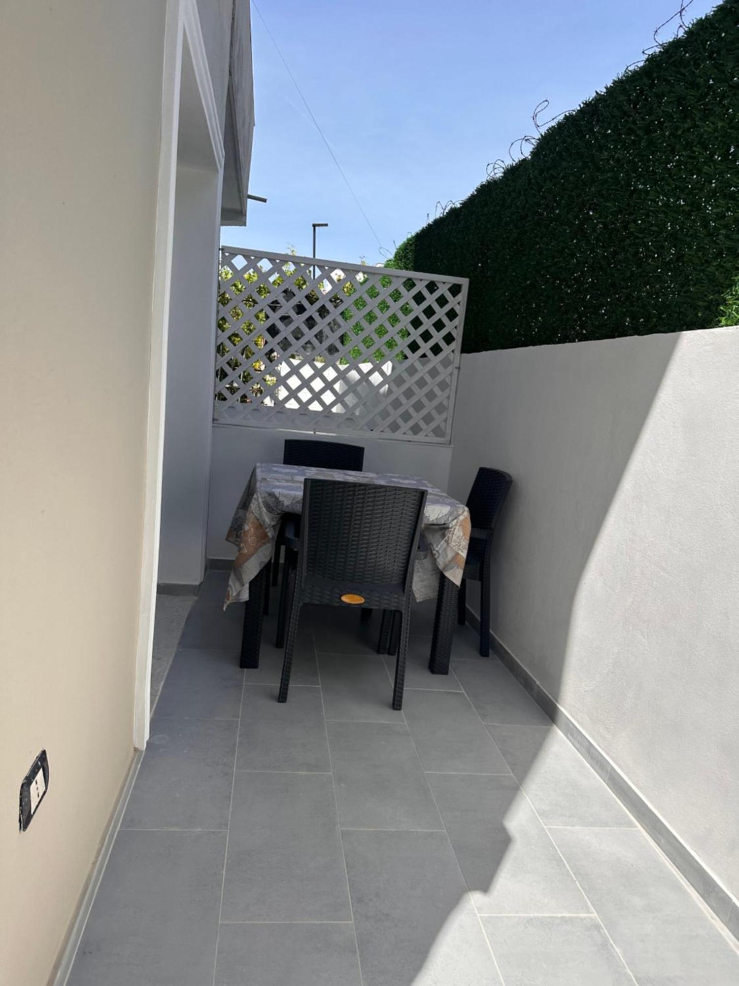 Mabel Rooms Durrës 外观 照片
