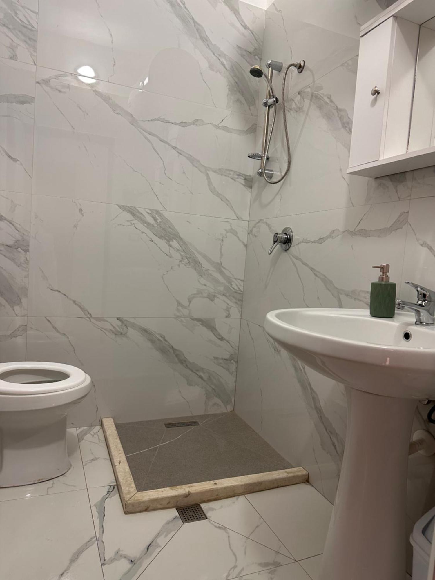 Mabel Rooms Durrës 外观 照片